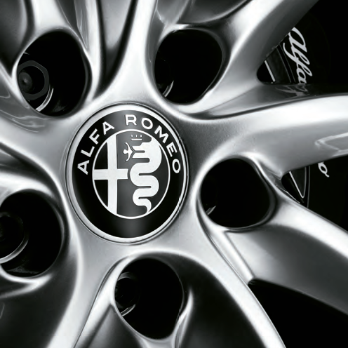 Alfa Romeo Wheel Center Caps Kit