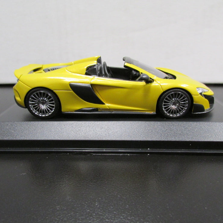 1:43 McLaren 675LT Spider Solis