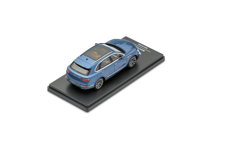 1:43 Bentley Bentayga